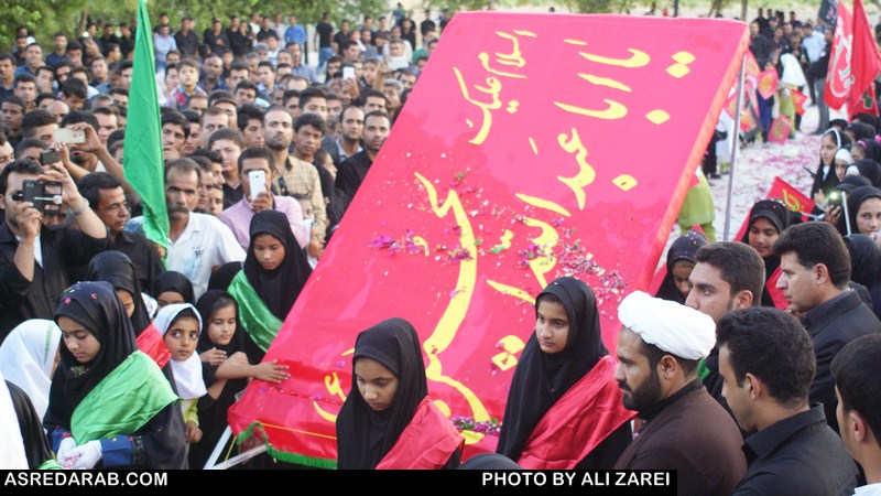 مراسم عاشورایی برافراشته شدن پرچم سرخ حسینی در شهردوبرجی بزودی ثبت ملی می شود