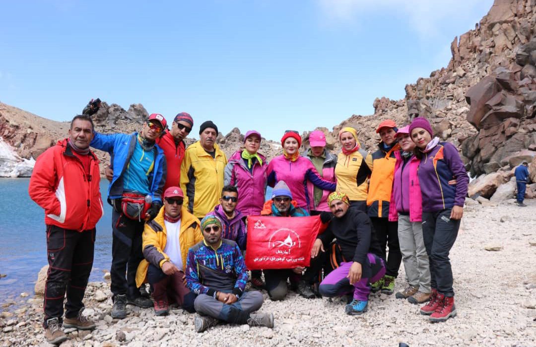 فتح قله سبلان توسط کوهنوردان باشگاه آذرخش داراب