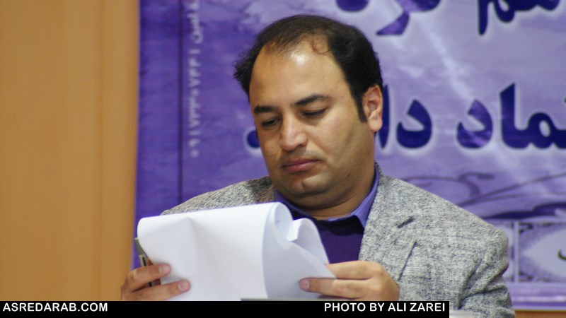 مدیر کل کتابخانه های عمومی فارس: ملتی که بهتر مطالعه می کند بهتر هم مطالبه می کند