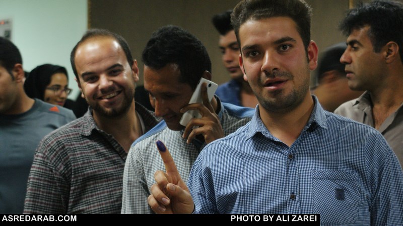 گزارش تصویری حضور مردم داراب در انتخابات دهمین دوره مجلس شورای اسلامی