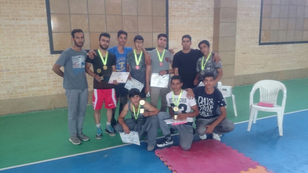 در خشش ورزشکاران دارابی در مسابقات مهارت های فردی و نمایشی  فارس
