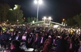 جشن روز ملی داراب با شکوه و بیادماندنی برگزار شد