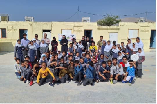 زنگِ ورزش در یکی از مدارس محروم داراب